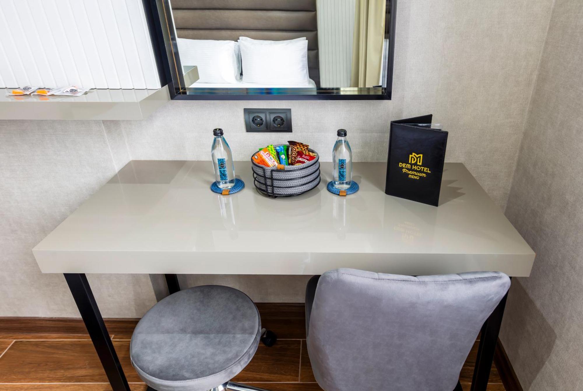 Dem Premium Hotel - Round Trip Airport Service - Istanbul International Airport Arnavutkoy 외부 사진