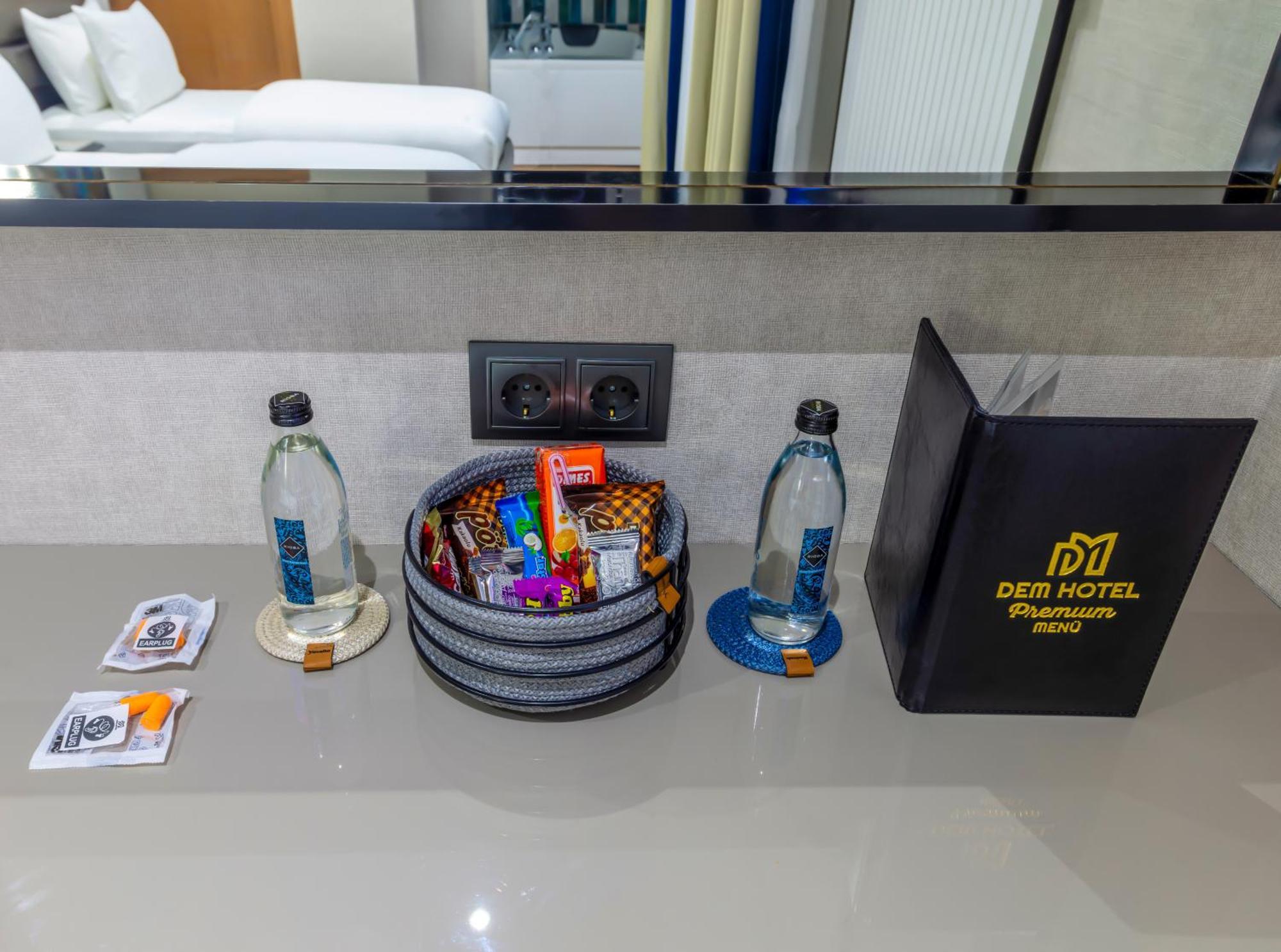 Dem Premium Hotel - Round Trip Airport Service - Istanbul International Airport Arnavutkoy 외부 사진