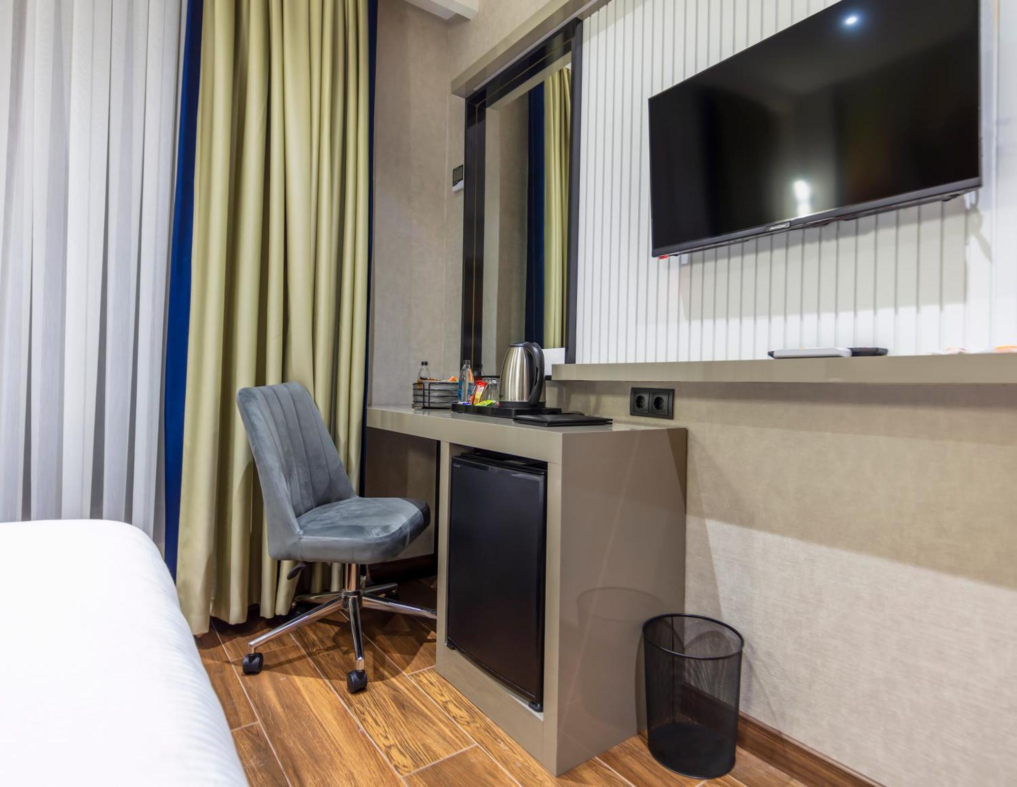 Dem Premium Hotel - Round Trip Airport Service - Istanbul International Airport Arnavutkoy 외부 사진